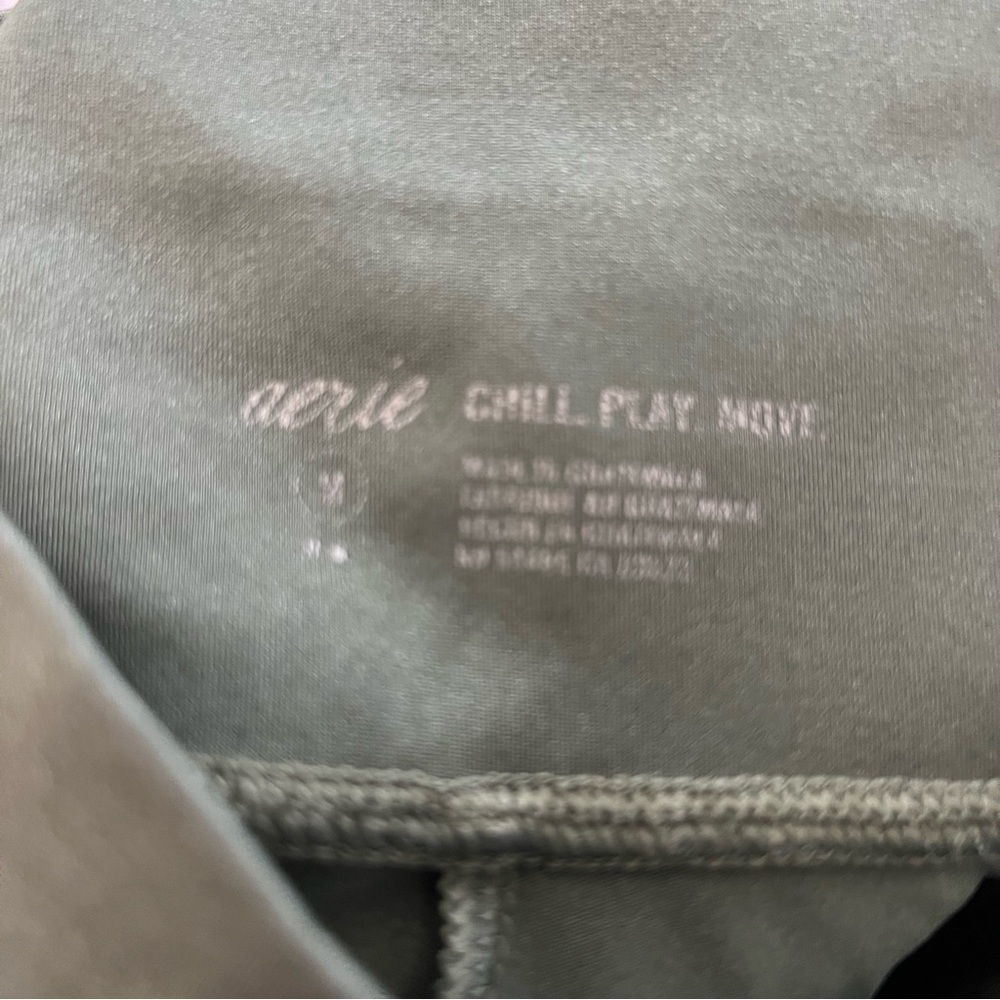 Aerie Chill Play Move Green Leggings - Picture 8 of 8